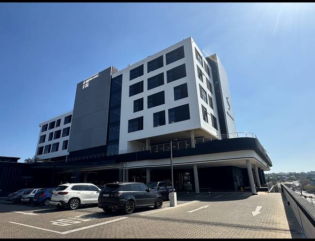 178M² OFFICE TO LET IN GLENADRIENNE